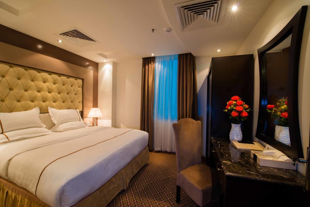 Al Yamama Palace Hotel Suites Riyad Oda fotoğraf