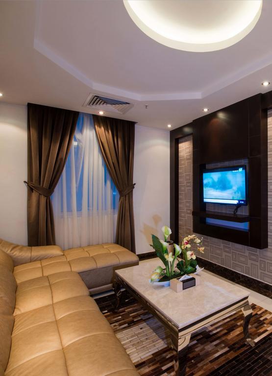 Al Yamama Palace Hotel Suites Riyad Oda fotoğraf